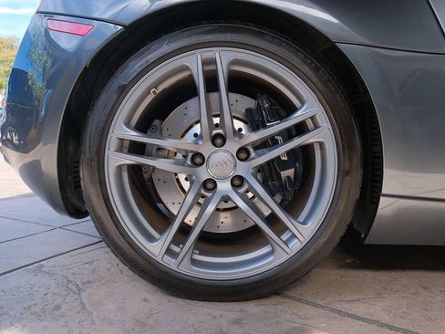 Used 2012 Audi R8 V8 AWD/4WD image 42