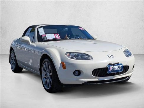 Used 2007 MAZDA MX-5 Miata Touring image 3