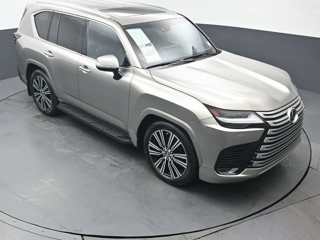 Used 2023 Lexus LX 600 4WD w/ Luxury Package image 51
