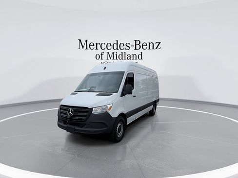 New 2026 Mercedes-Benz Sprinter 2500 image 4