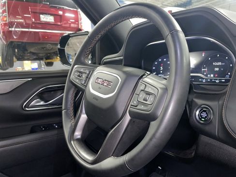 Used 2024 GMC Yukon XL AT4 w/ AT4 Premium Plus Package image 30