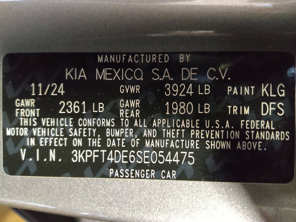 Used 2025 Kia K4 FWD image 33