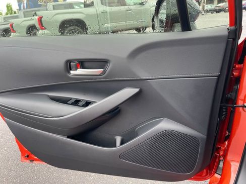 New 2026 Toyota Corolla SE FWD image 17
