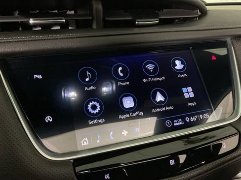 Used 2020 Cadillac XT5 Premium Luxury FWD image 13