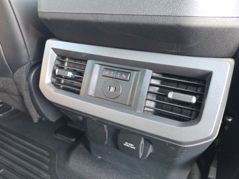 Used 2024 Ford F350 Lariat image 12