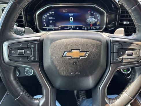 Used 2023 Chevrolet Silverado 1500 High Country w/ High Country Premium Package AWD/4WD image 25