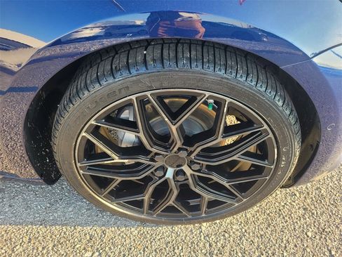 Used 2018 Tesla Model 3 Long Range image 17