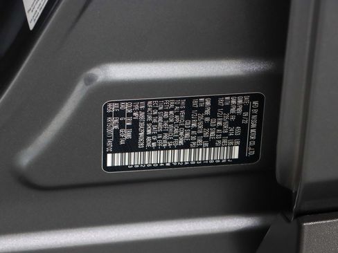 Used 2023 Nissan Rogue SV FWD image 31