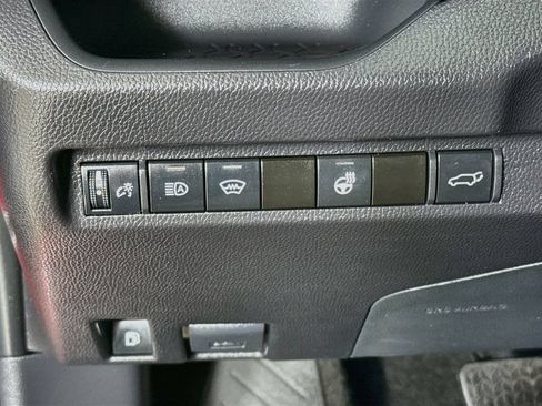 Certified 2025 Toyota RAV4 XLE w/ Convenience Package AWD/4WD image 12