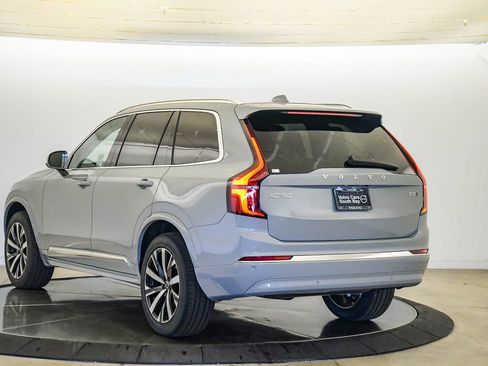 New 2026 Volvo XC90 B5 Core AWD/4WD image 2