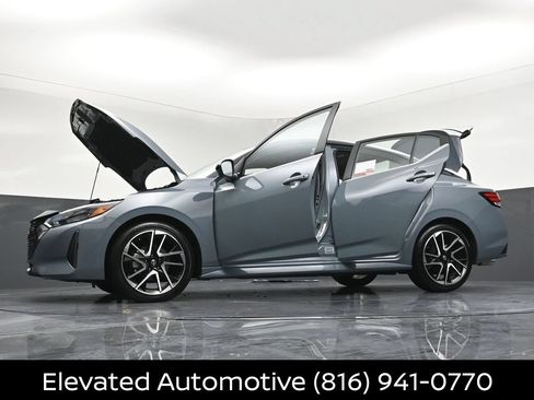 Certified 2025 Nissan Sentra SR w/ SR Premium Package FWD image 36