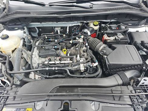 Used 2022 Ford Escape SE w/ SE Sport Appearance Package image 16