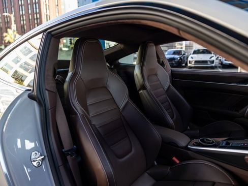 Used 2023 Porsche 911 Turbo S image 32