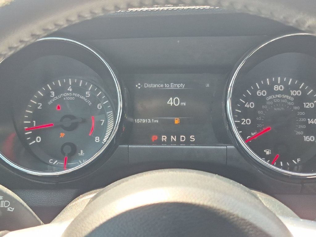 Used 2017 Ford Mustang Coupe RWD image 23