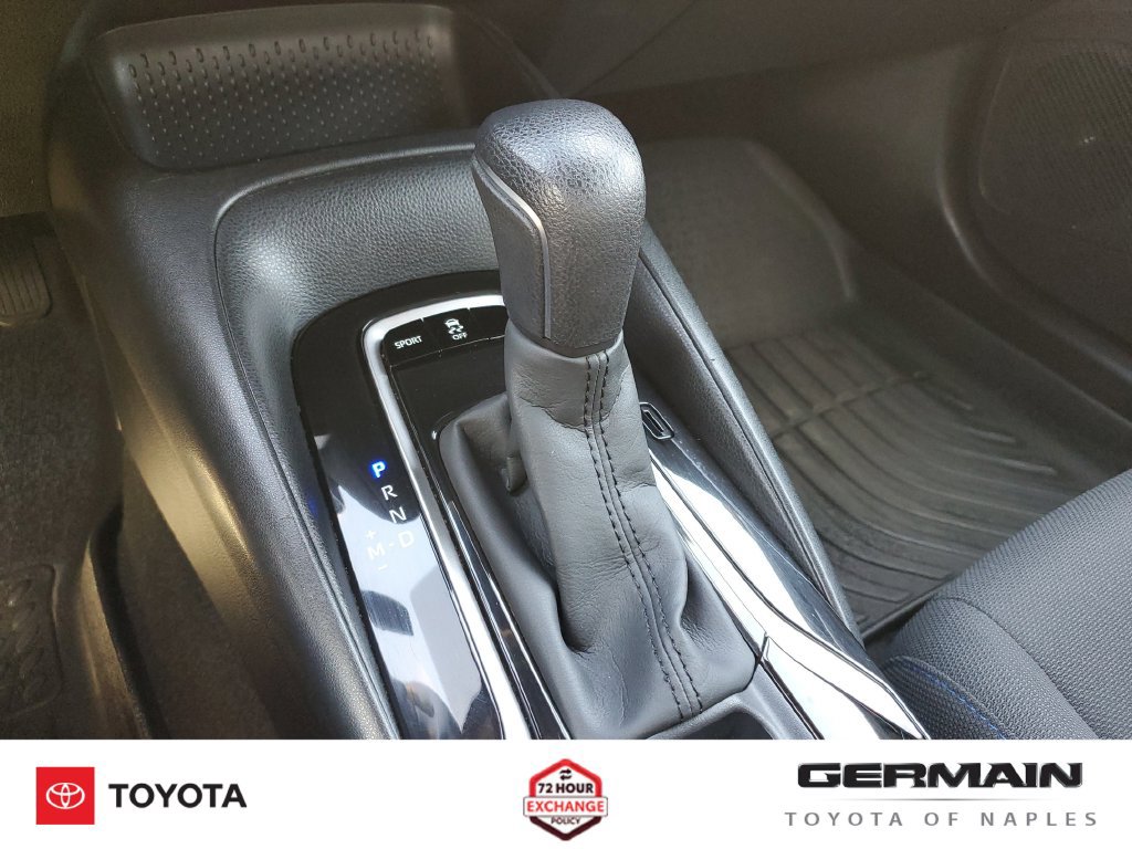Used 2022 Toyota Corolla SE w/ SE Premium Package FWD image 28