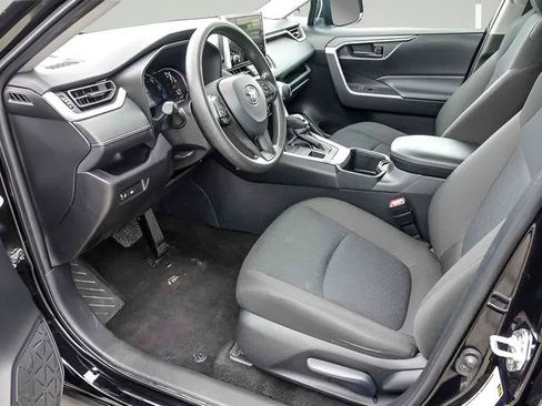 Certified 2025 Toyota RAV4 LE AWD/4WD image 11