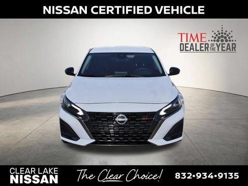 Certified 2025 Nissan Altima 2.5 SR AWD/4WD image 2