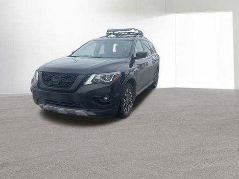 Used 2020 Nissan Pathfinder SL image 1
