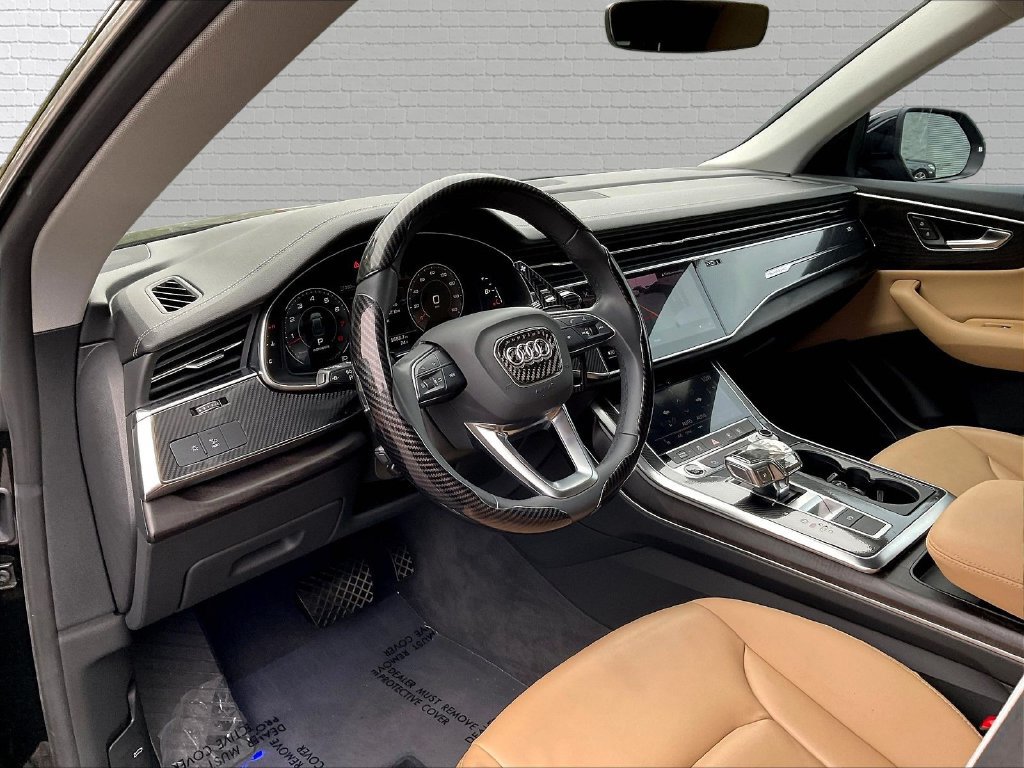 Used 2023 Audi Q8 Premium w/ Convenience Package AWD/4WD image 11