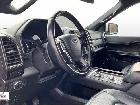 Used 2019 Ford Expedition Limited w/ Equipment Group 302A AWD/4WD image 13
