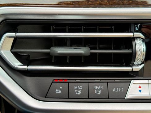 Used 2022 BMW X3 M40i w/ Premium Package image 22