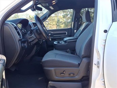 Used 2024 RAM 2500 Big Horn w/ Bed Utility Group image 16