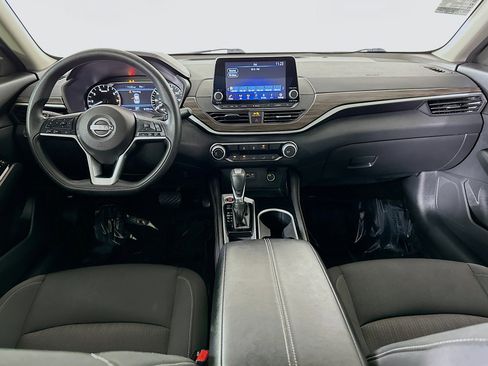 Used 2023 Nissan Altima 2.5 SV FWD image 27