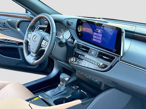 New 2025 Lexus ES 350 w/ Luxury Package image 5