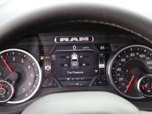 New 2026 RAM 3500 Big Horn AWD/4WD image 25