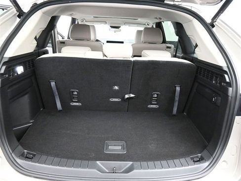 Certified 2025 MAZDA CX-90 Plug-In Hybrid w/ Preferred image 24