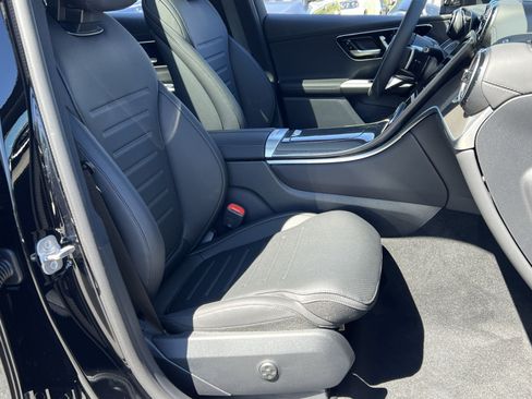 New 2026 Mercedes-Benz GLC 300 4MATIC image 33
