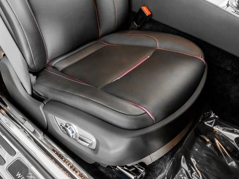 Used 2020 Rolls-Royce Wraith RWD image 38