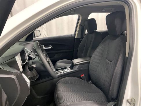 Used 2015 Chevrolet Equinox LS image 10