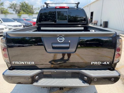 Used 2014 Nissan Frontier PRO-4X w/ Pro-4x Luxury Package AWD/4WD image 4