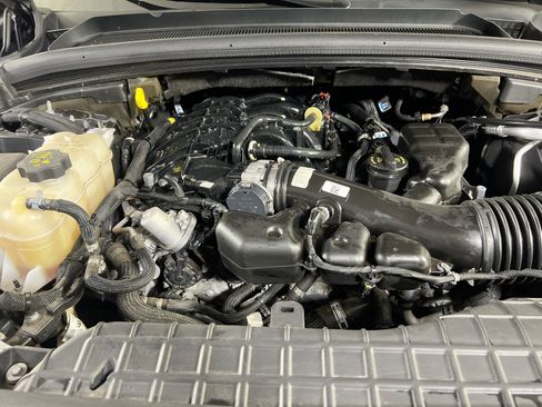 Used 2022 Jeep Grand Cherokee Altitude image 28