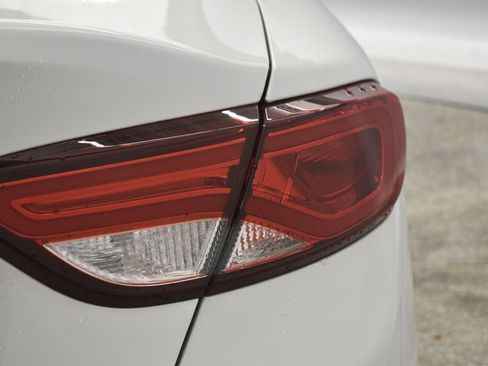 Used 2015 Chrysler 200 S w/ Navigation & Sound Group I image 20