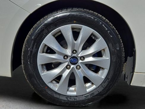 Used 2016 Subaru Legacy 2.5i Premium AWD/4WD image 8