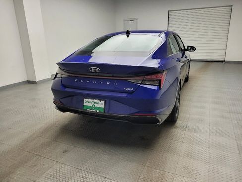 Used 2022 Hyundai Elantra Limited w/ Cargo Package image 7