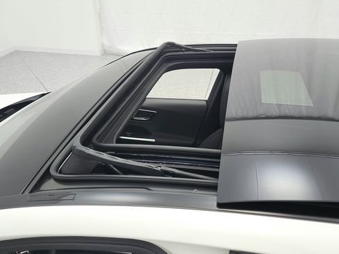 Certified 2025 Mercedes-Benz C 300 C 300 Sedan image 15