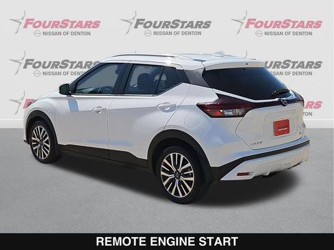 Used 2022 Nissan Kicks SV FWD image 7