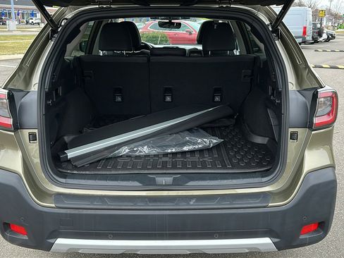Used 2023 Subaru Outback Limited image 24