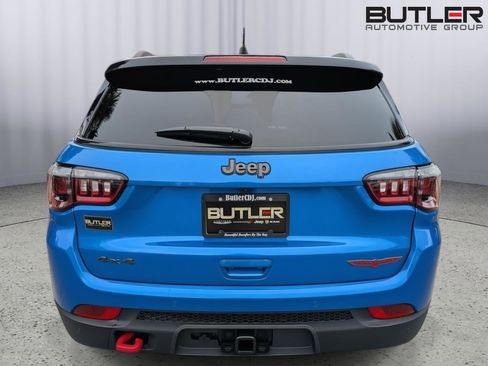 New 2026 Jeep Compass Trailhawk w/ Sun, Sound & Navigation Group AWD/4WD image 5