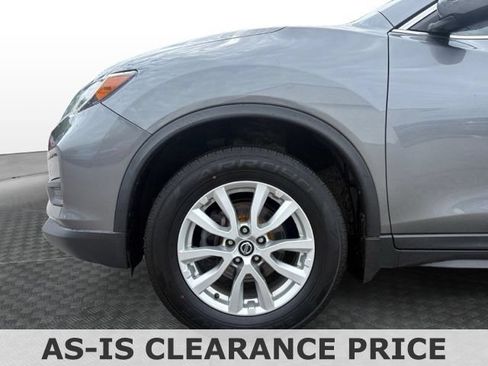 Used 2018 Nissan Rogue SV AWD/4WD image 15