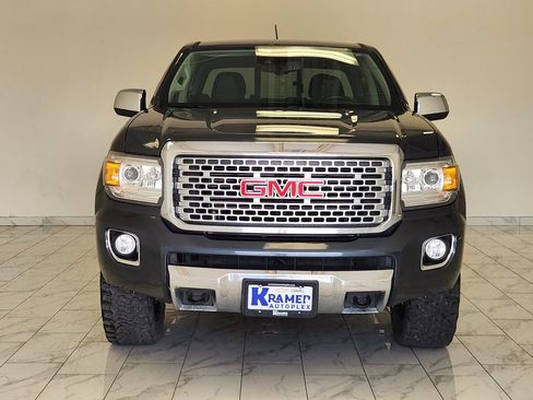 Used 2019 GMC Canyon Denali AWD/4WD image 2
