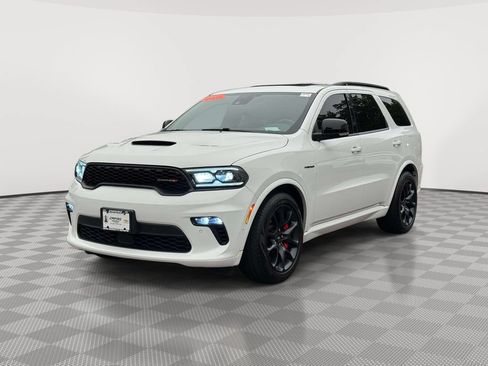 Used 2023 Dodge Durango R/T w/ Tow 'N Go Package AWD/4WD image 3