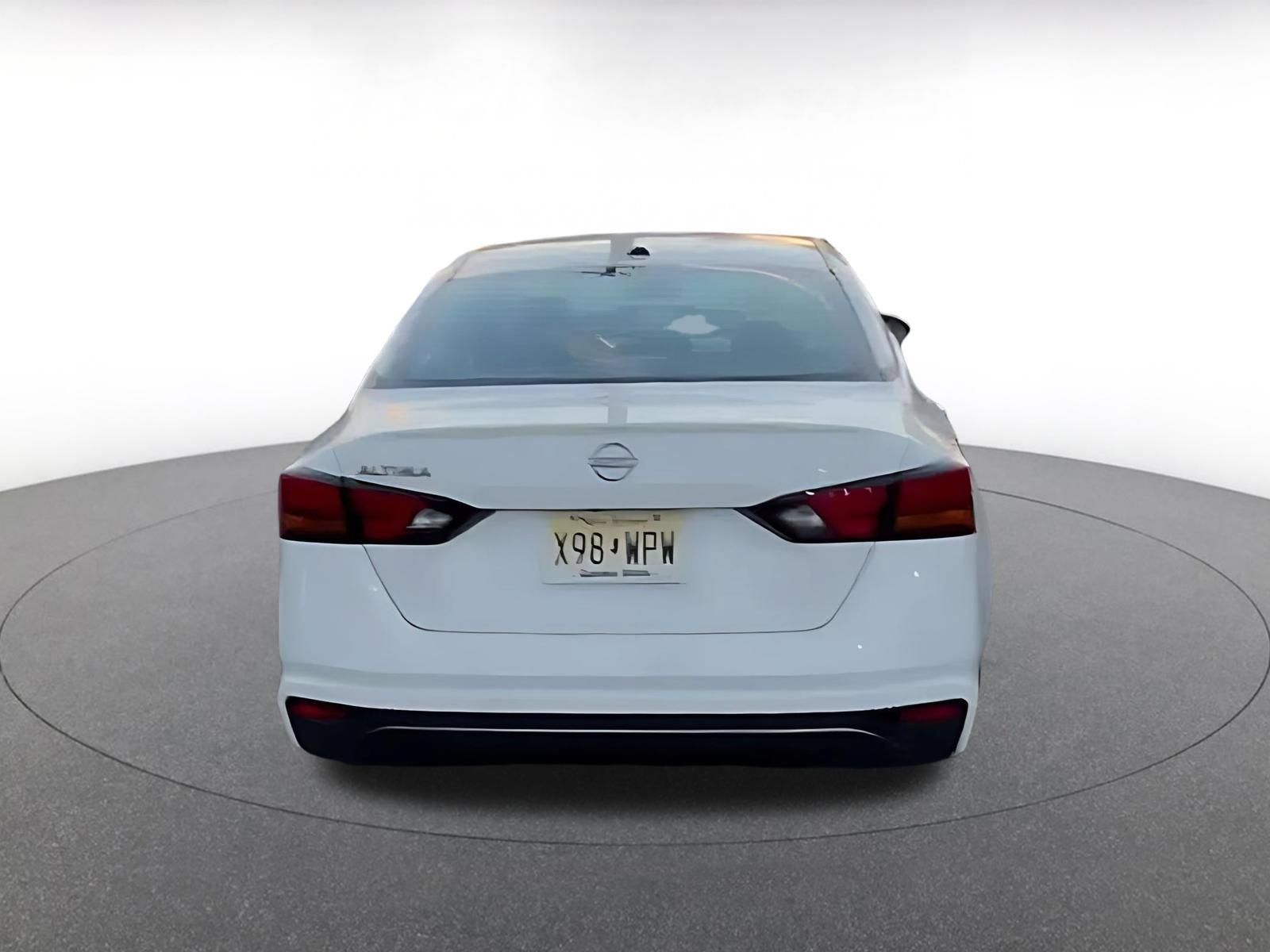 Used 2026 Nissan Altima 2.5 SV FWD image 13