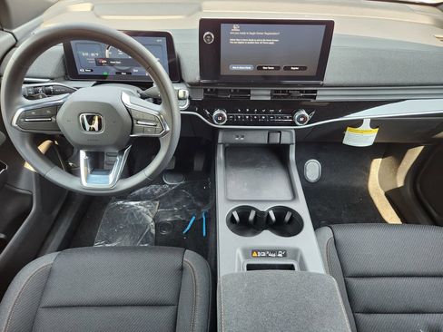 New 2026 Honda Prologue EX image 14