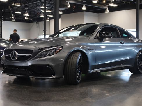 Used 2018 Mercedes-Benz C 63 AMG S image 3