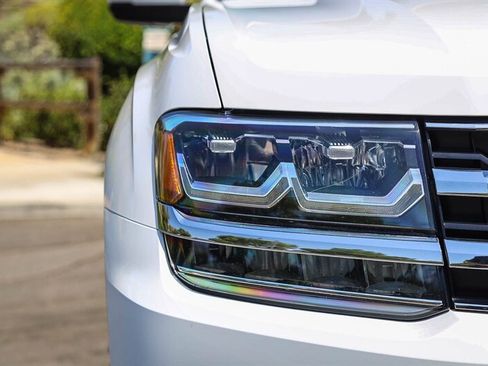Used 2019 Volkswagen Atlas SE FWD image 11