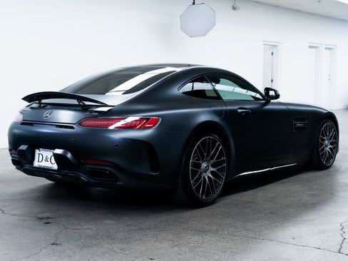 Used 2018 Mercedes-Benz AMG GT C image 6